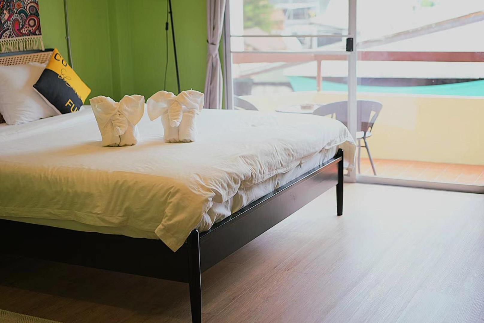 Elegant Lanna Guesthouse Τσιάνγκ Μάι Εξωτερικό φωτογραφία